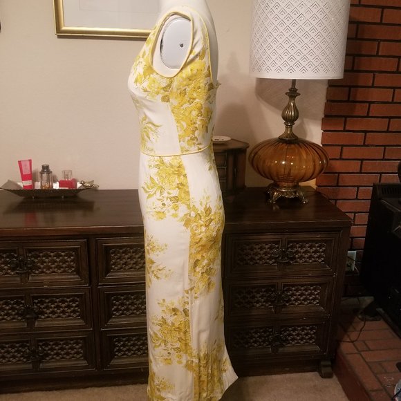 Sexy Sixties Style Pencil Dress for Parties - Picture 13 of 13